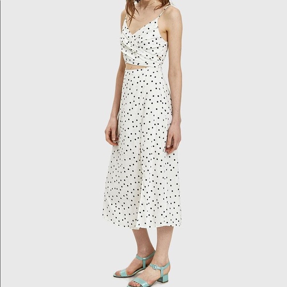 MOVING SALE - Picture 3 of 4